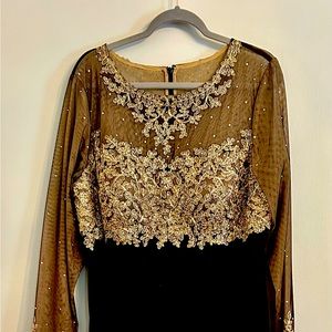Macy’s Navy and Gold formal full length dress. Petite. Size 18W.